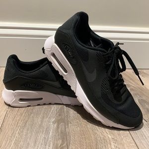 Women’s Nike Air Max 90 Ultra 2.0